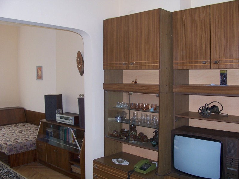 Преди